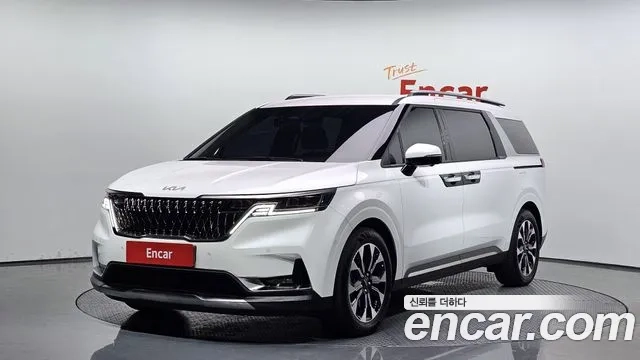 Kia Carnival 4th generation 2023 Белый из Кореи