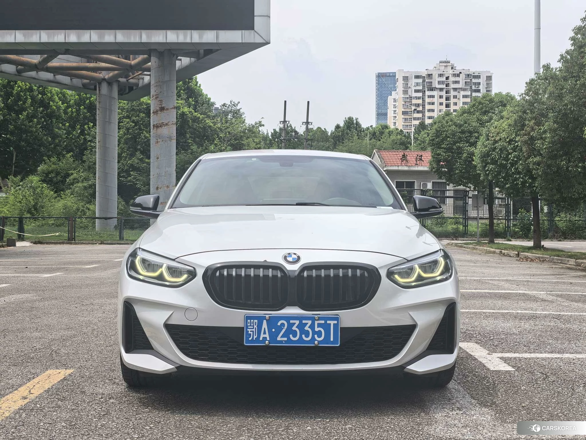 BMW 1 series 2020 Белый из Китая
