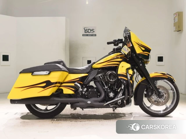 Harley-Davidson Street Glide FLHXSE1800 CVO 2015 из Японии, фото 3