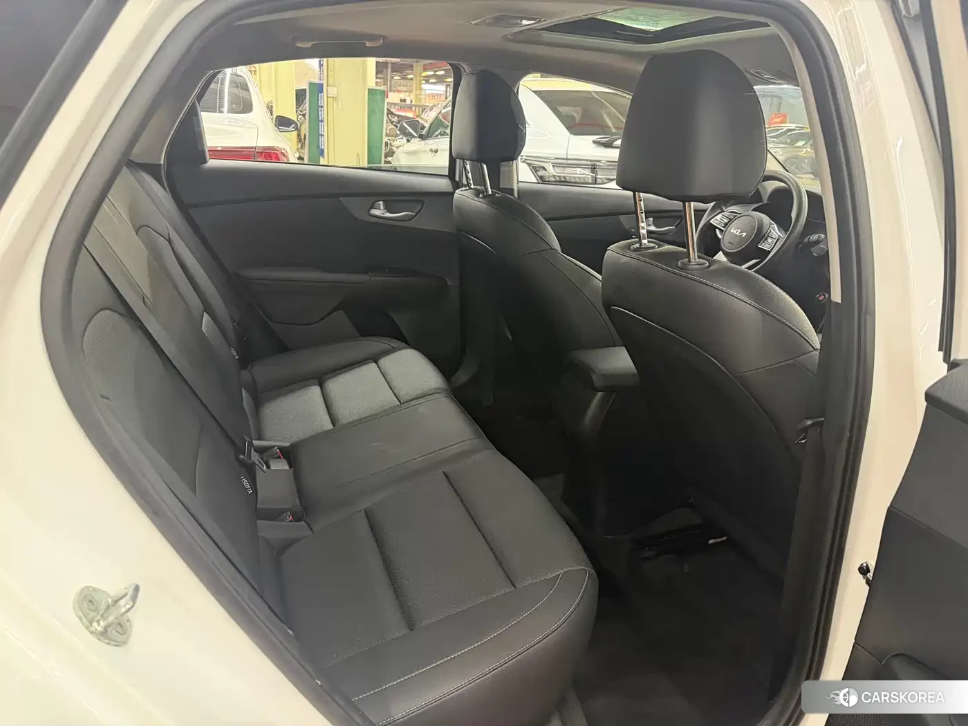 Kia K3 2022 Белый из Китая