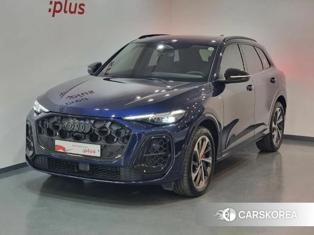 Audi Q5 (80A) 2025 Синий из Кореи