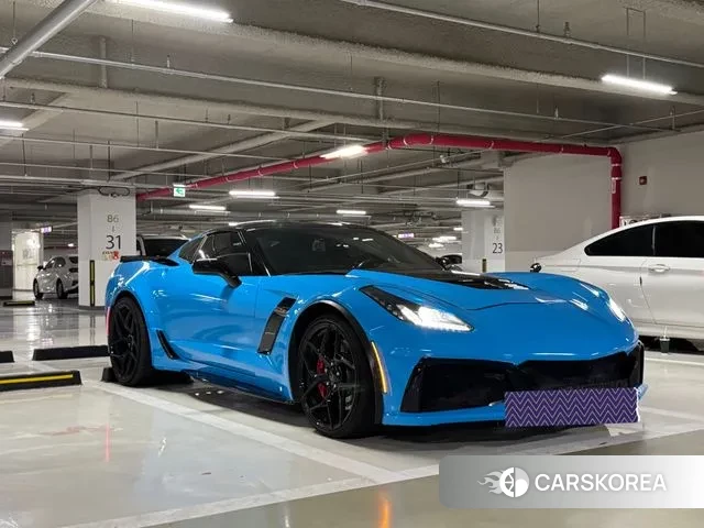 Chevrolet Corvette 2018 Серый из Кореи