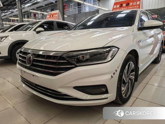 Volkswagen Sagitar 2022 Белый из Китая