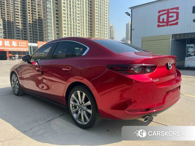 Mazda 3 Angkesaila 2021 Красный из Китая
