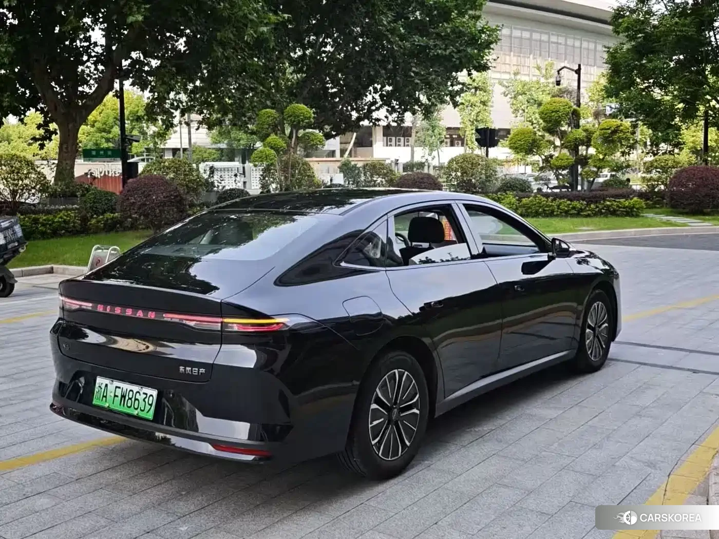 Nissan N6 2025 Черный из Китая, фото 2