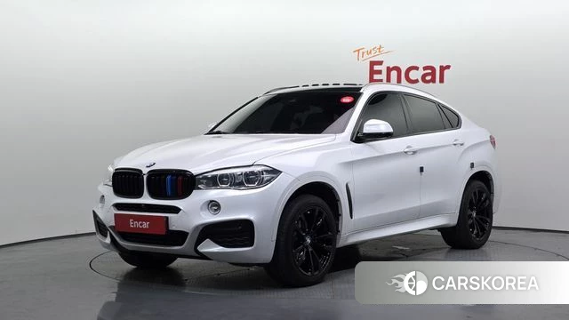 BMW X6 (F16) 2018 Белый из Кореи