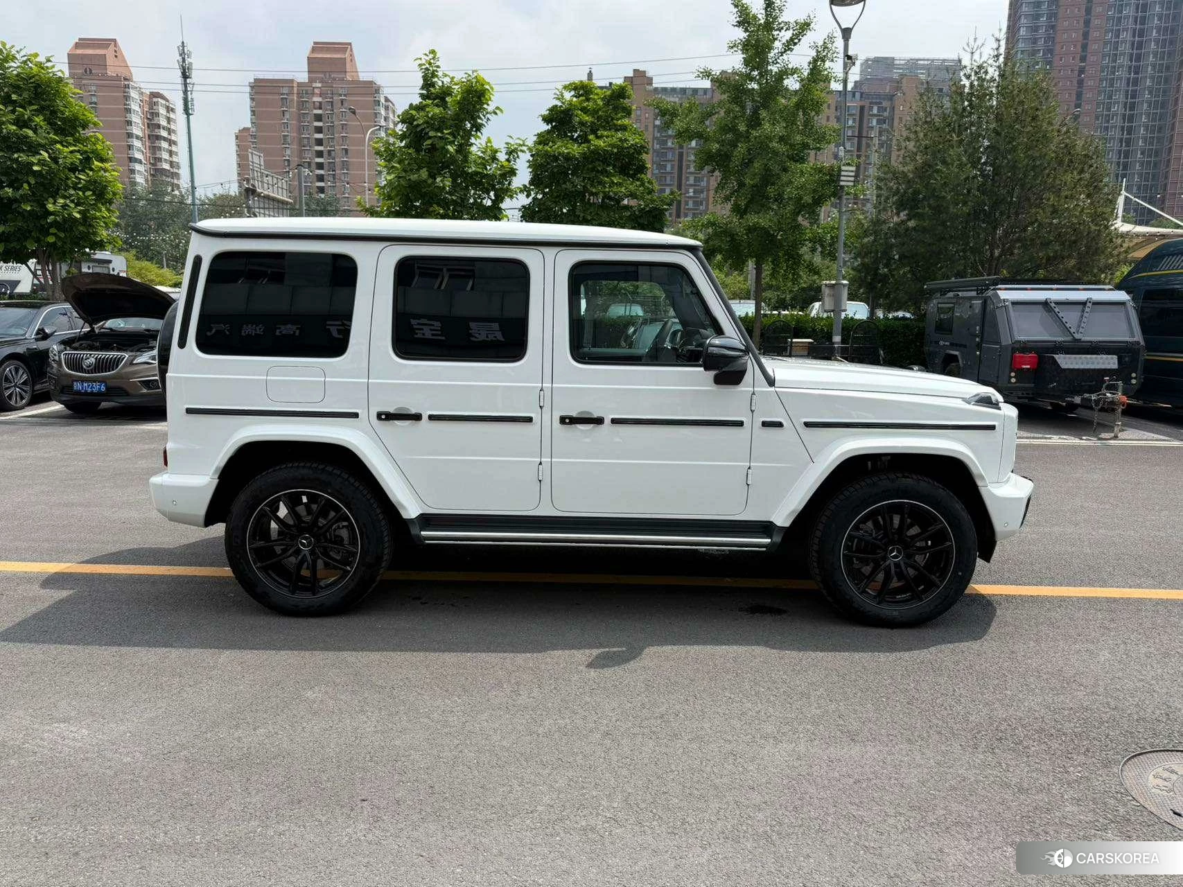 Mercedes-Benz G-class 2024 Белый из Китая