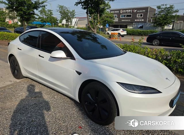 Tesla Model 3 2025 Белый из Кореи