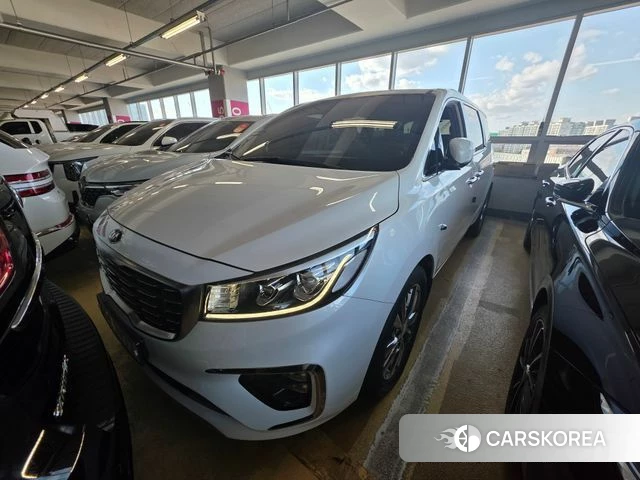 Kia The New Carnival 2018 Белый из Кореи