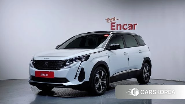 Peugeot 5008 second generation 2022 Белый из Кореи