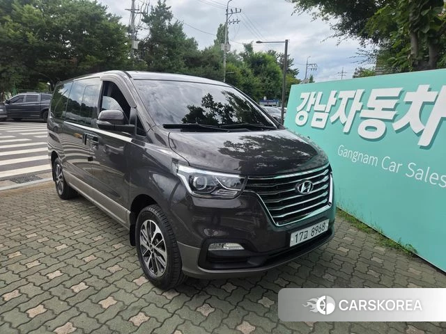 Hyundai The New Grand Starex 2019 Коричневый из Кореи