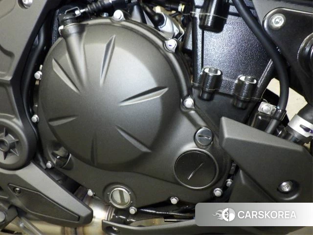 Engine photo