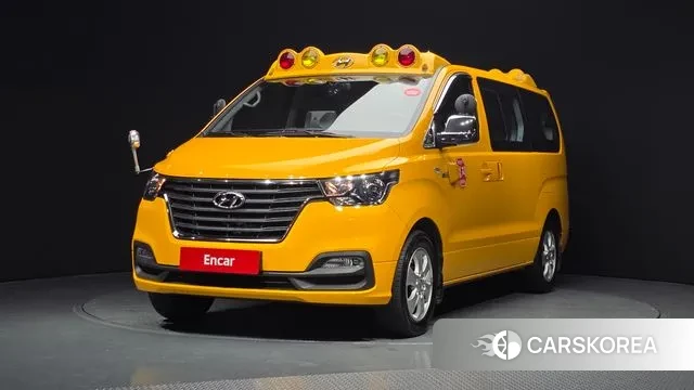 Hyundai The New Grand Starex 2019 Желтый из Кореи