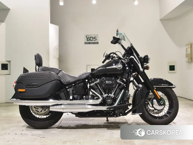 Harley-Davidson Softail Heritage Classic FLHCS1870 2020 из Японии, фото 3