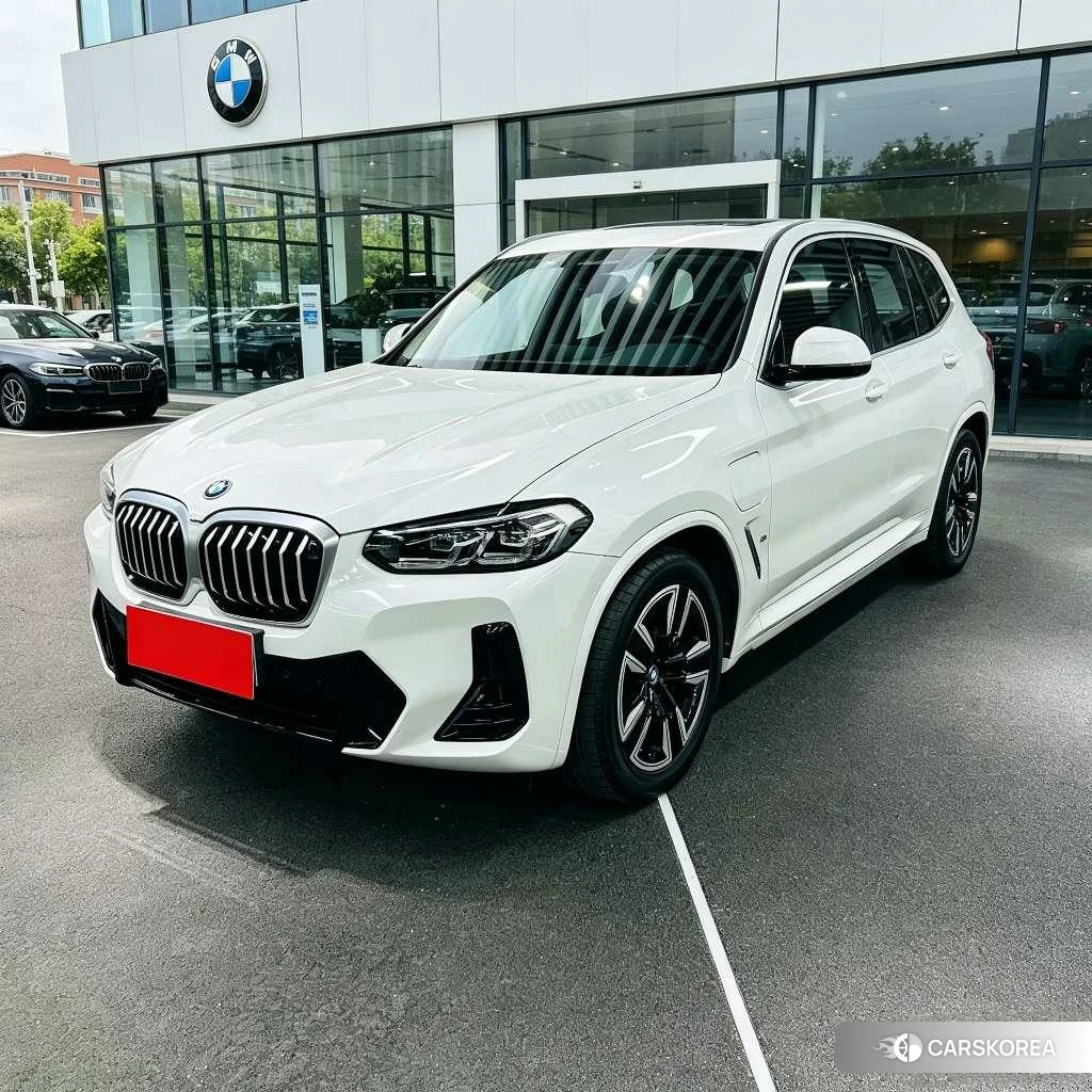 BMW iX3 2024 Белый из Китая
