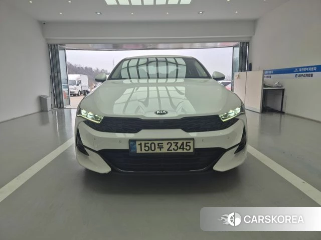 Kia K5 3rd generation 2021 Белый из Кореи