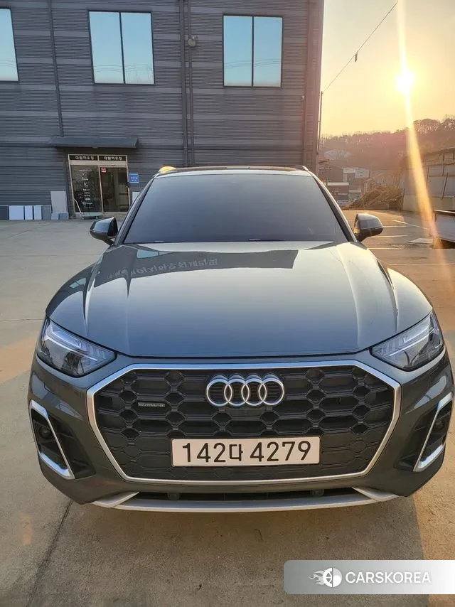 Audi Q5 (FY) 2021 Серый из Кореи