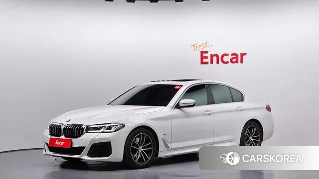 BMW 5 Series (G30) 2022 Белый из Кореи