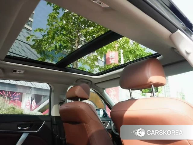 Honda Crown Road 2023 Черный из Китая