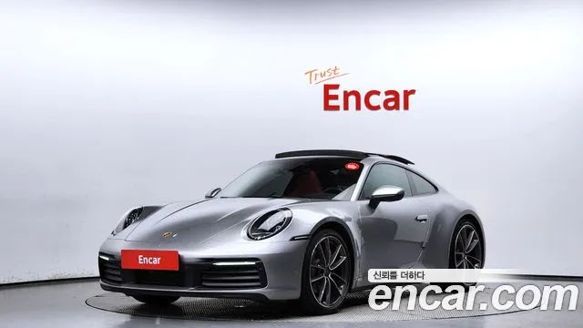 Porsche 911(992) 2021 Серебристо-серый из Кореи