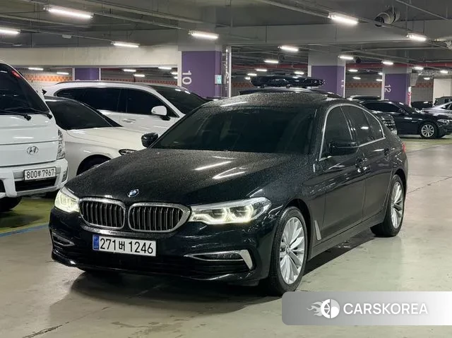 BMW 5 Series (G30) 2020 Черный из Кореи