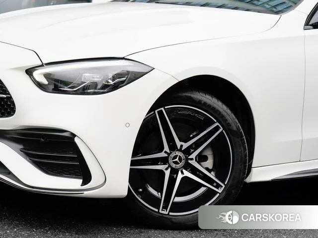 Mercedes-Benz Class C 2024 Белый из Китая