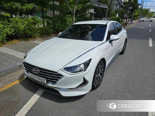 Hyundai Sonata Hybrid (DN8) 2021 Белый из Кореи