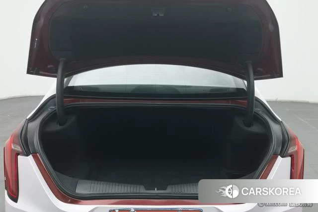 Cadillac CT4 2021 Другой из Китая