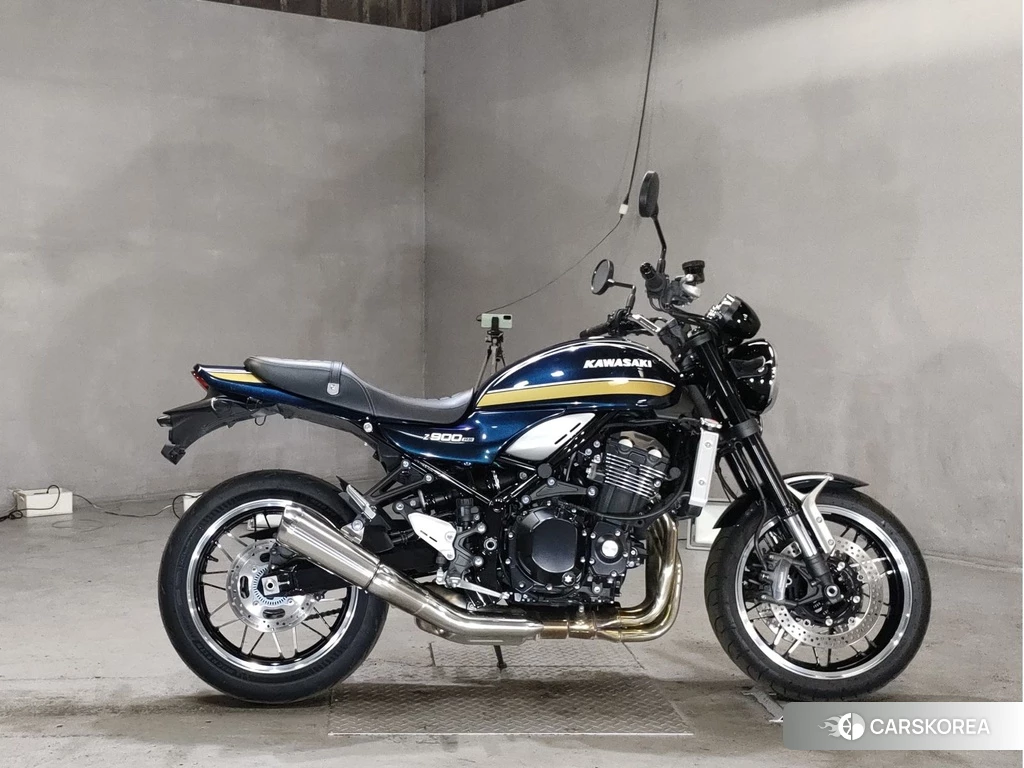 Проданный Kawasaki Z900RS 2021 из Японии