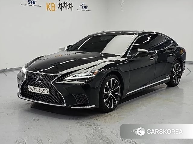 Lexus LS500h 5th generation 2022 Черный из Кореи