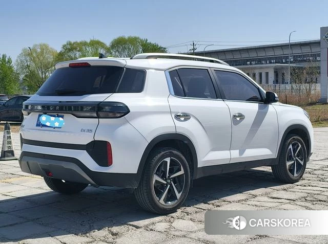 Hyundai ix35 2022 Белый из Китая