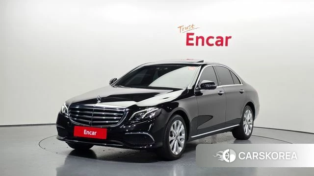 Mercedes-Benz E-Class W213 2018 Черный из Кореи