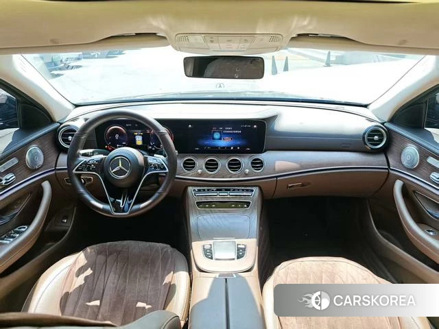 Mercedes-Benz E-class 2022 Черный из Китая