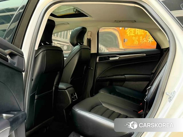 Ford Mondeo 2021 Белый из Китая