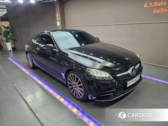 Mercedes-Benz C-Class W205 2019 Черный из Кореи