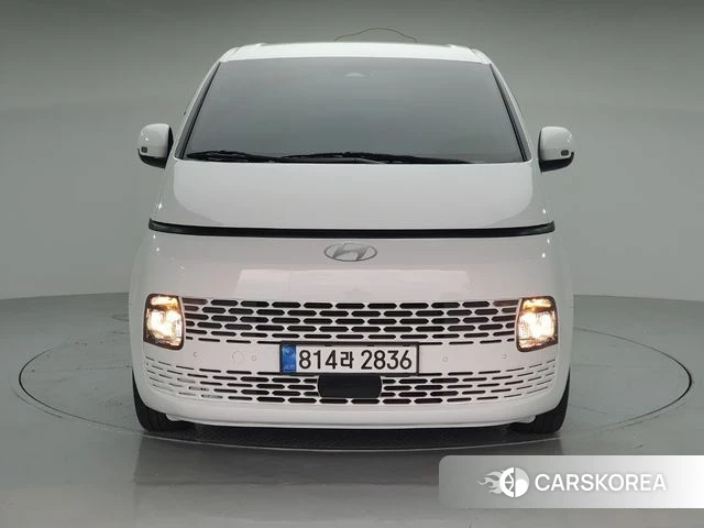 Hyundai Staria 2024 Белый из Кореи
