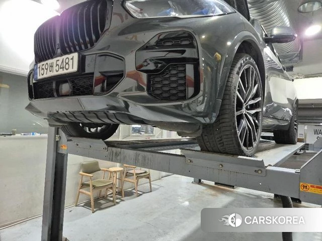 BMW X5 (G05) 2022 Серебристо-серый из Кореи