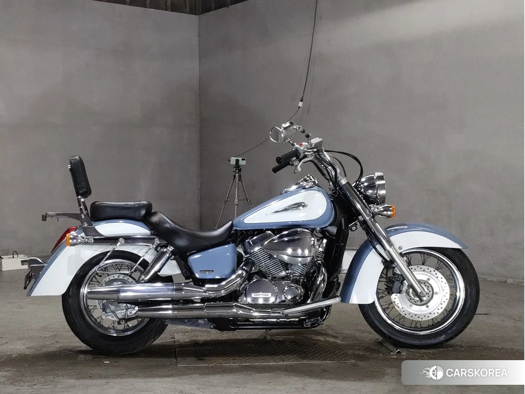 Проданный Honda SHADOW 400 CLASSIC 2011 из Японии, фото 2