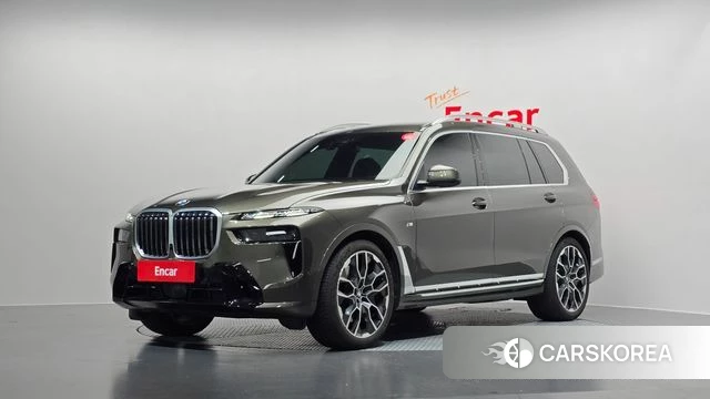 BMW X7 (G07) 2025 Серый из Кореи