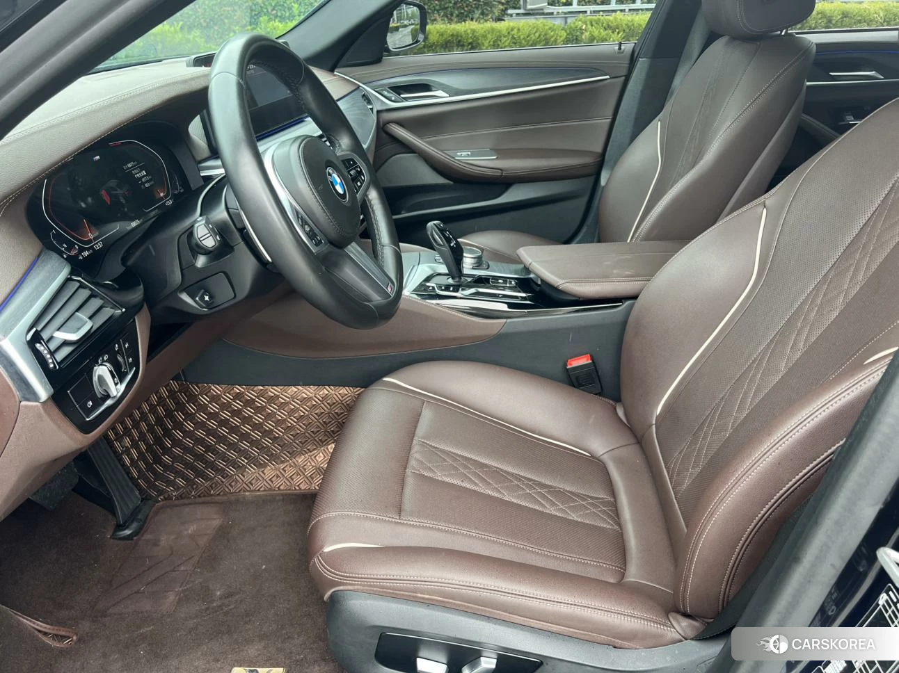 BMW 5 series 2021 Черный из Китая