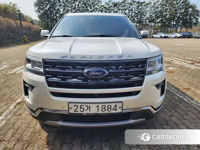 Ford Explorer 2019 Белый из Кореи