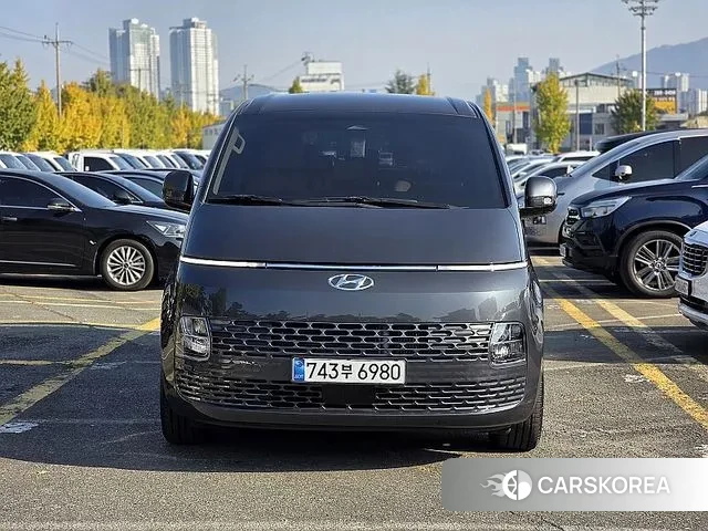 Hyundai Staria 2021 Серый из Кореи