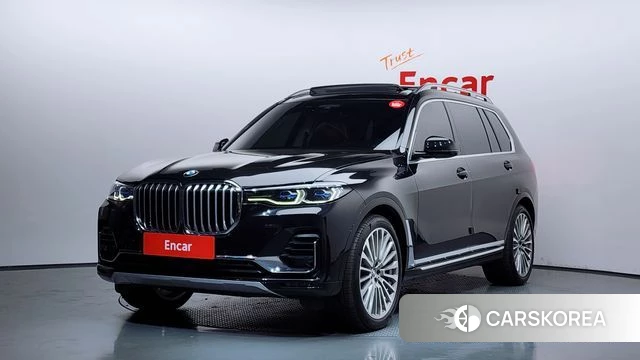 BMW X7 (G07) 2022 Черный из Кореи
