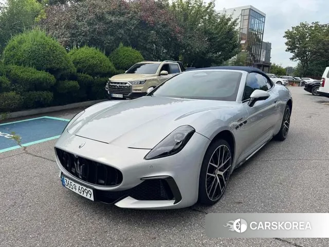 Maserati Grancabrio 2nd Generation 2024 Белый из Кореи