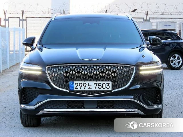 Genesis GV70 2024 Черный из Кореи