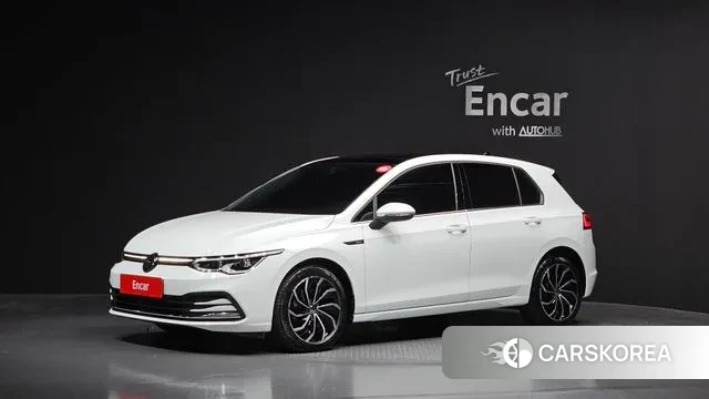Volkswagen Golf 8th Generation 2022 Белый из Кореи