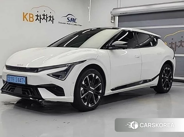 Kia EV6 2024 Белый из Кореи