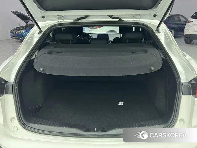 Mazda CX-4 2023 Белый из Китая