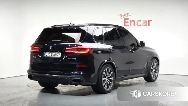 BMW X5 (G05) 2021 Черный из Кореи