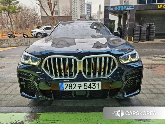 BMW X6 (G06) 2022 Черный из Кореи